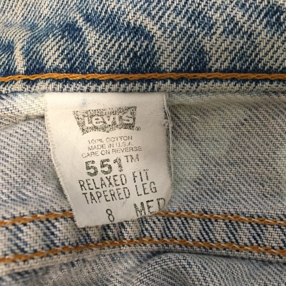 Levi’s Acid Wash Distressed Mom Jeans Size 8 - Picture 5 of 5